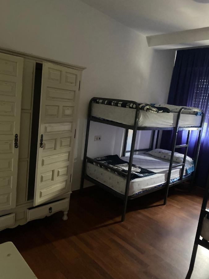 Albergue Pension Flavia Padrón Buitenkant foto