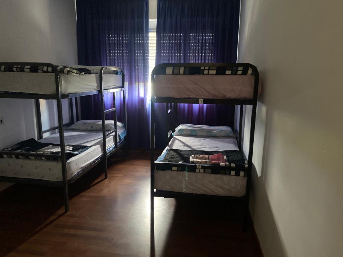 Albergue Pension Flavia Padrón Buitenkant foto