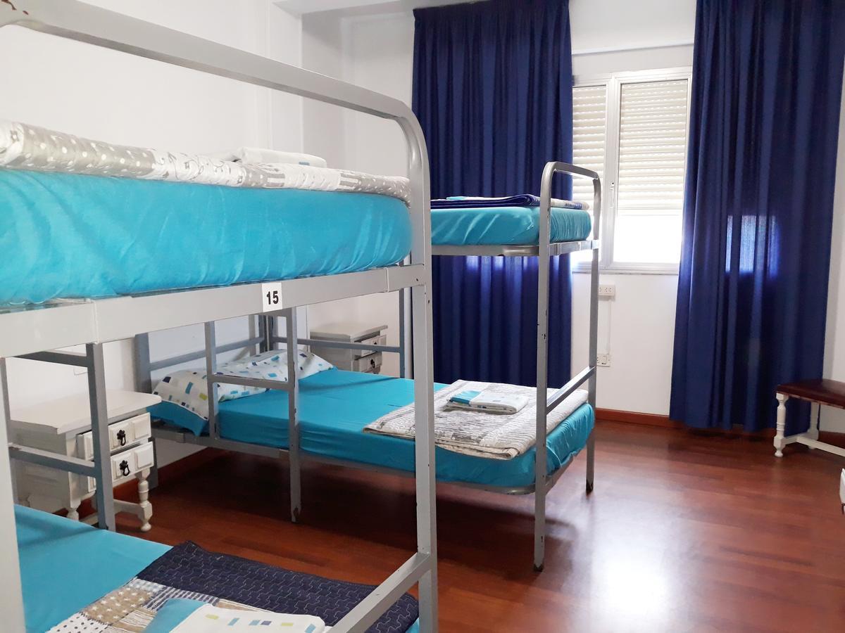 Albergue Pension Flavia Padrón Buitenkant foto